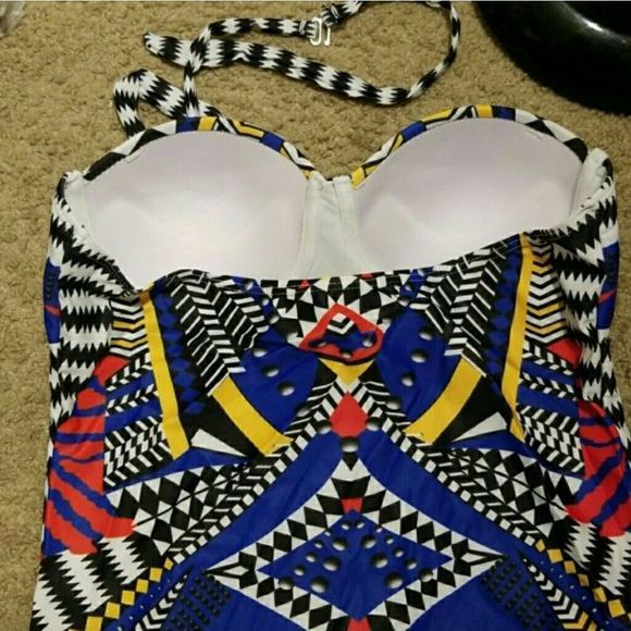New...MULTI COLOR PLIS SIZE MONOKINI SWIMSUIT - Picture 4 of 5